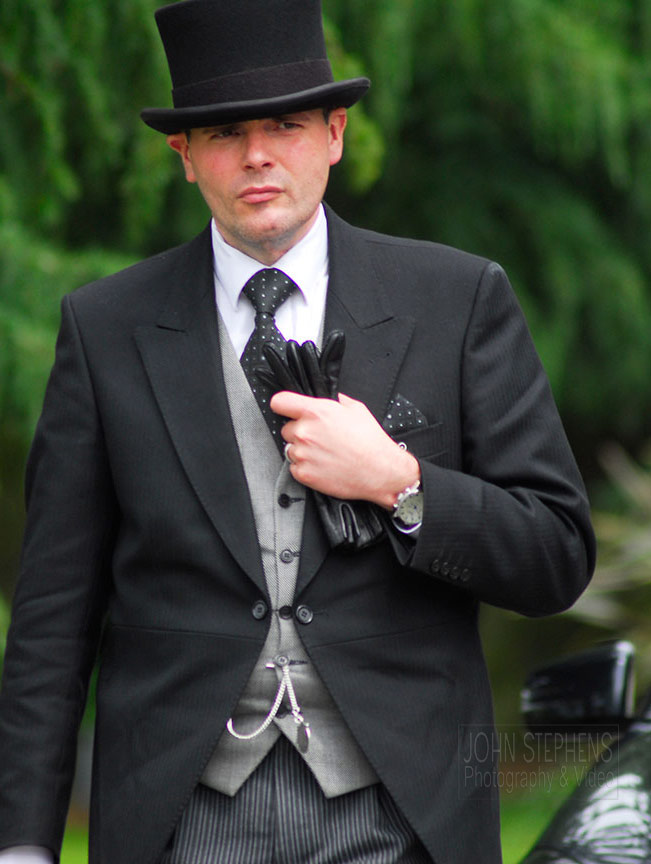 funeral director1 jspv 0359web140kb crop port